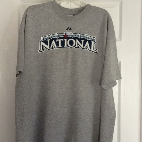 Utley T shirt - Picture 2 of 4